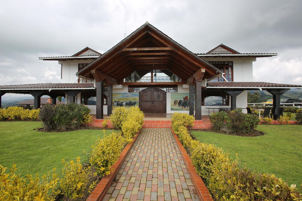 Hosteria Loma Larga Cayambe Extérieur photo